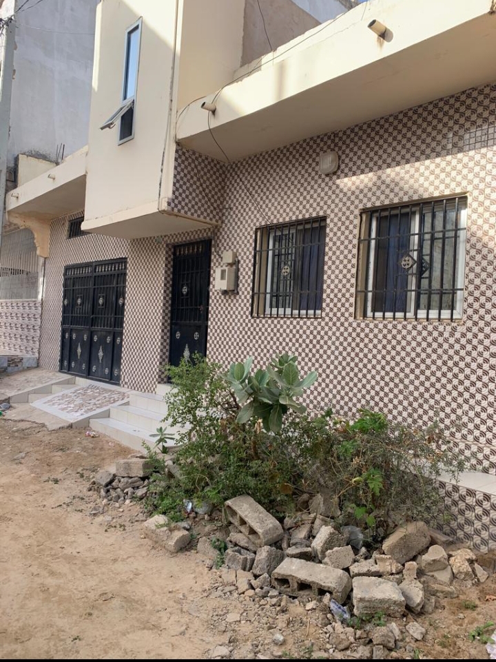 Villa 150m2 de 4 pièces à vendre à Rufisque Cité Bata