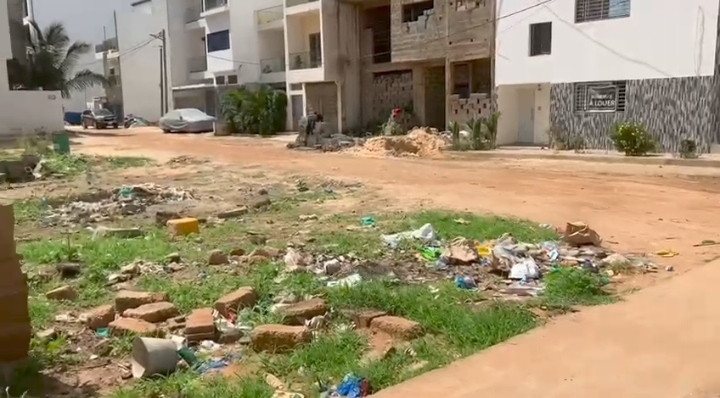 Terrain de 234m2 à vendre aux Almadies