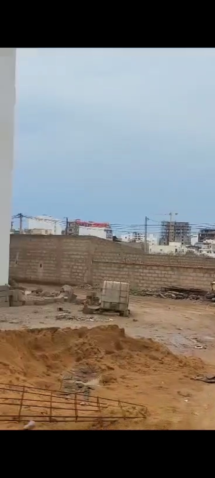 Terrain 200m2 à vendre aux Almadies